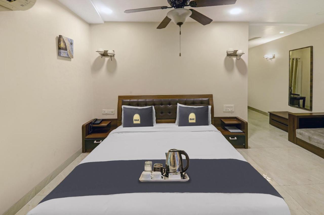 Townhouse Oak Hotel The Sudesh Raipur  Ngoại thất bức ảnh