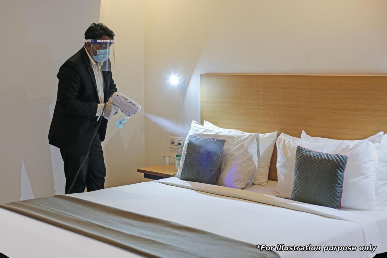 Townhouse Oak Hotel The Sudesh Raipur  Ngoại thất bức ảnh