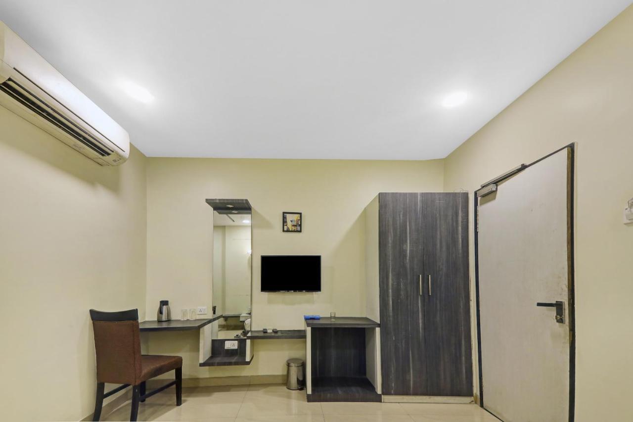 Townhouse Oak Hotel The Sudesh Raipur  Ngoại thất bức ảnh