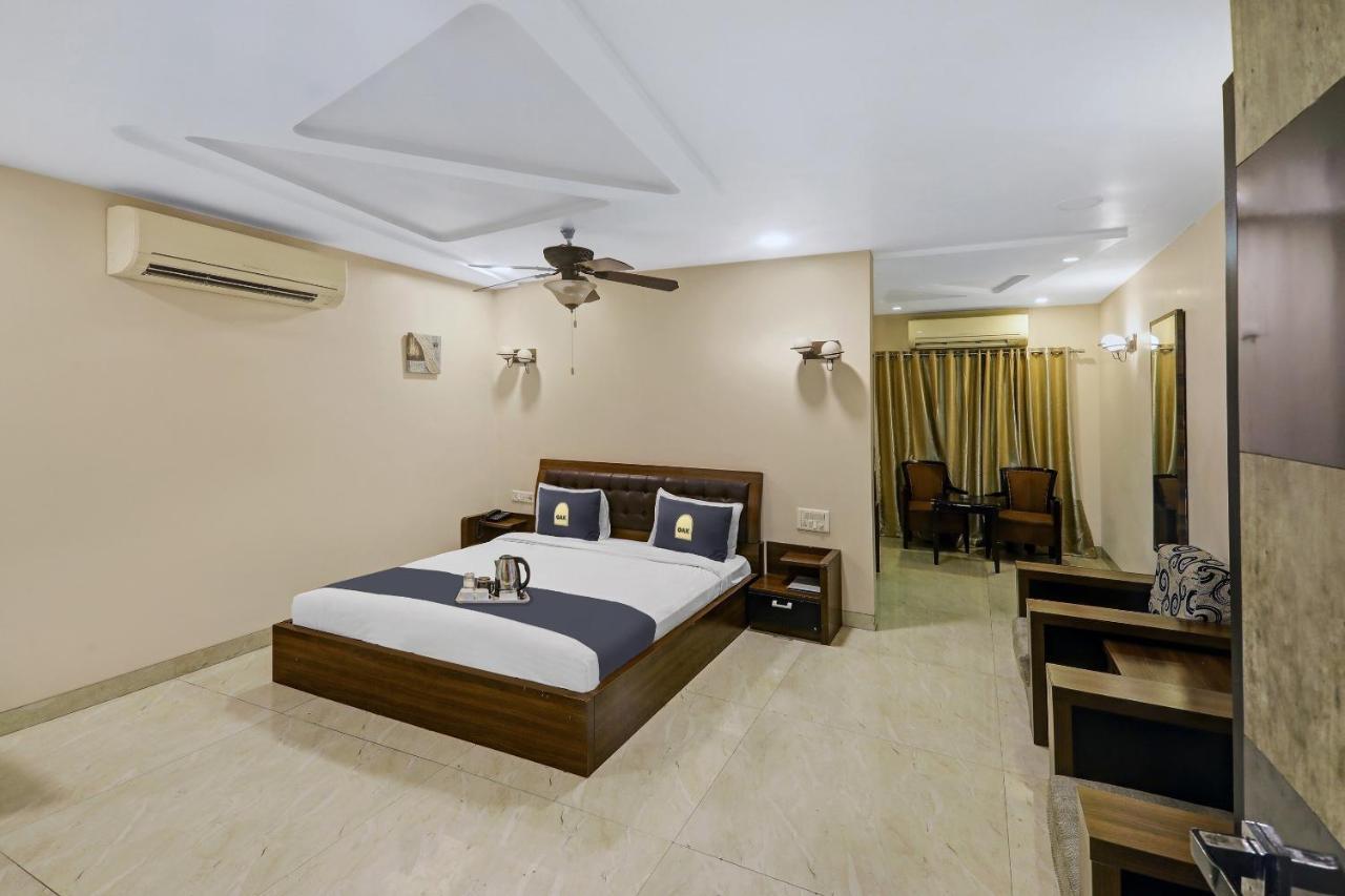 Townhouse Oak Hotel The Sudesh Raipur  Ngoại thất bức ảnh
